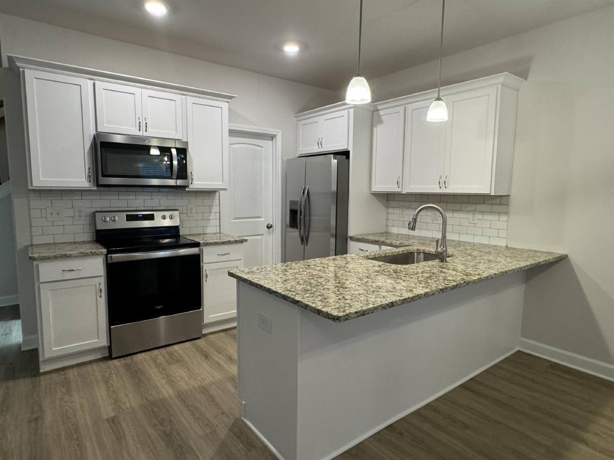 Townhouse for rent at 6328 Pine Station Dr, Lula, GA 30554