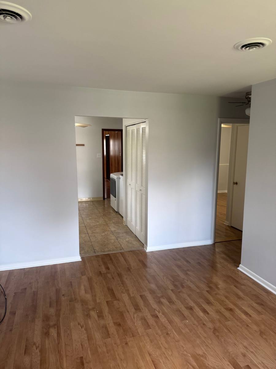 Townhouse for rent at 124 Bennett Blvd, Aliquippa, PA 15001