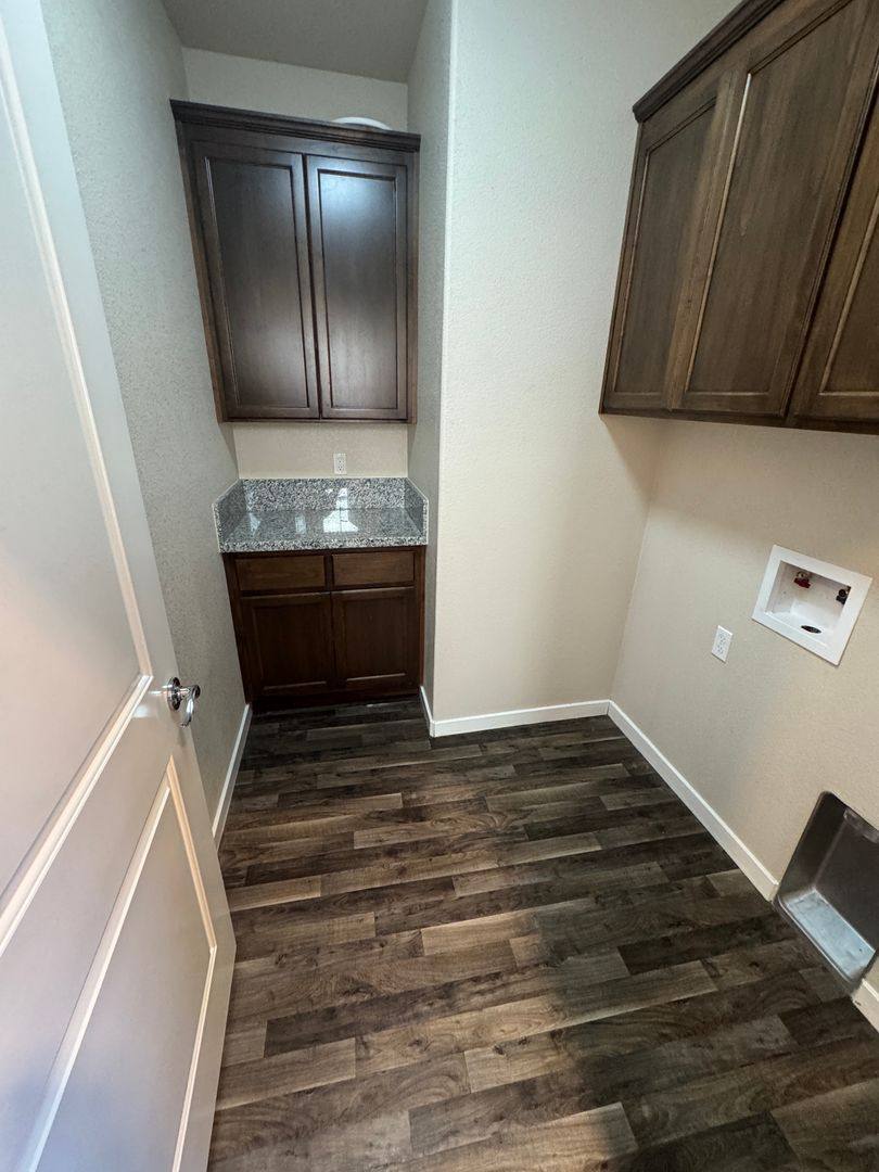 House for rent at 120 Ivy St, Roseville, CA 95678