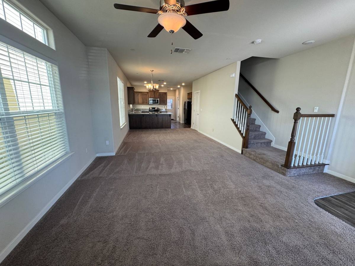 House for rent at 120 Ivy St, Roseville, CA 95678