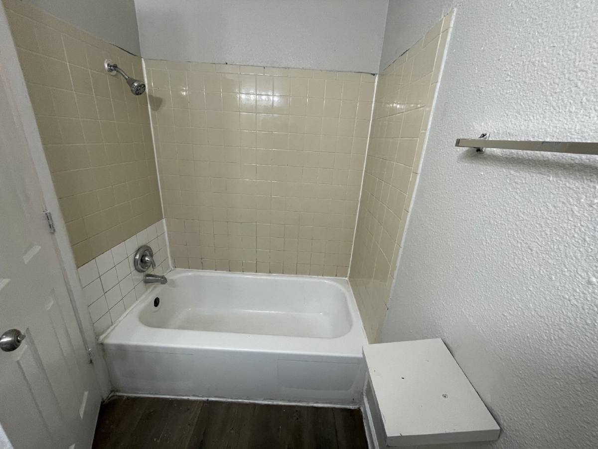 Townhouse for rent at 642 Morningview Dr, San Antonio, TX 78220
