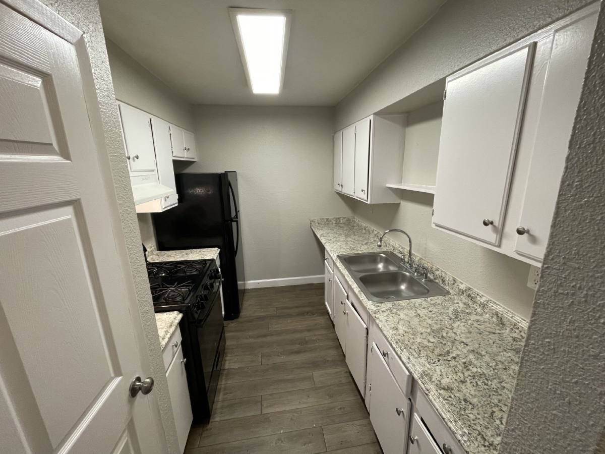Townhouse for rent at 642 Morningview Dr, San Antonio, TX 78220