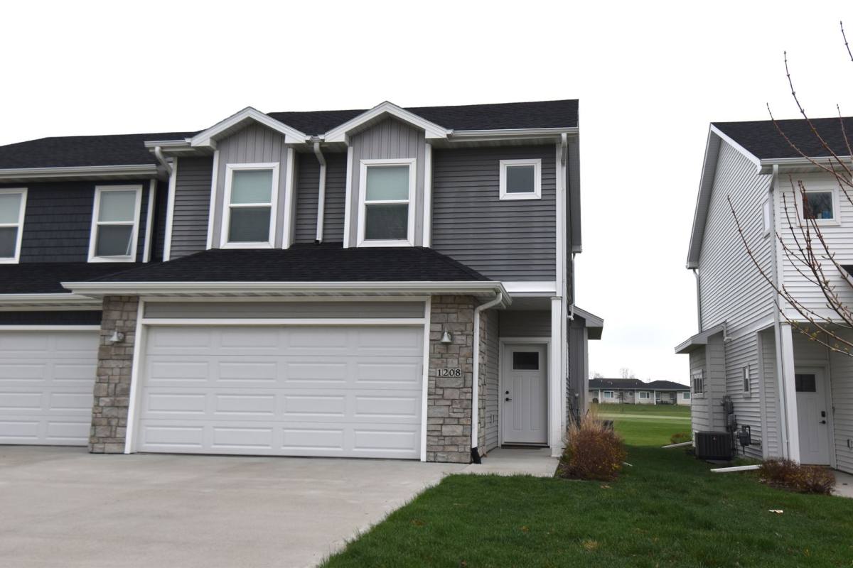 Townhouse for rent at 1208 S Linn St, Boone, IA 50036