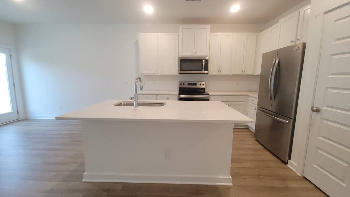 Townhouse for rent at 7599 Discovery Point Dr NW, Huntsville, AL 35806