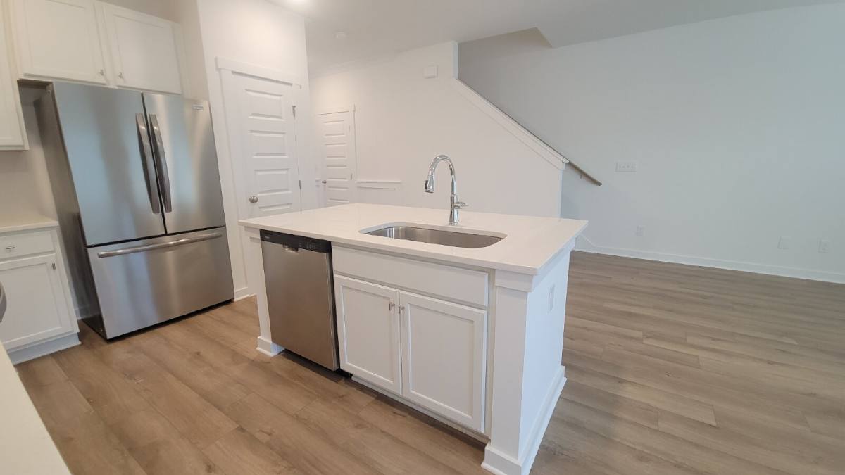 Townhouse for rent at 7599 Discovery Point Dr NW, Huntsville, AL 35806
