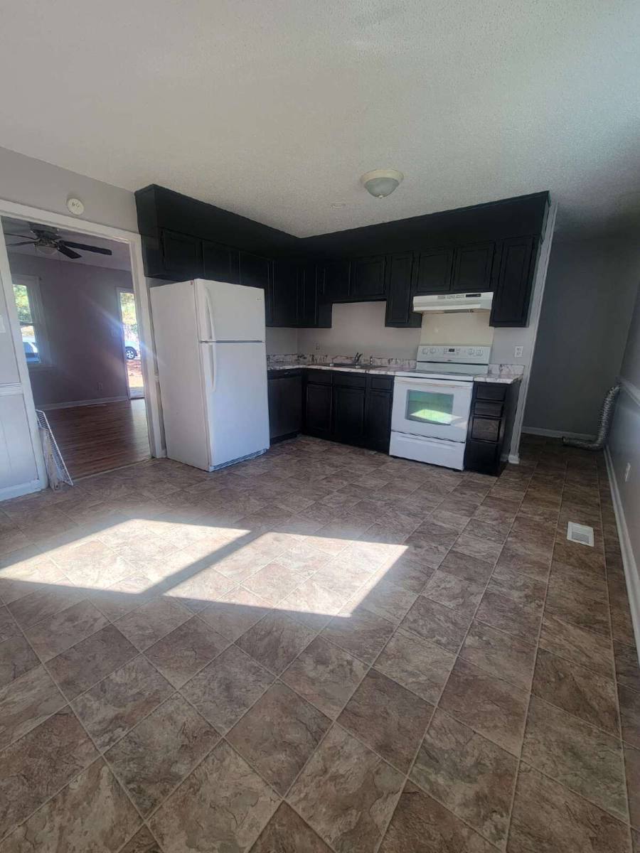 House for rent at 4701 Needham Dr, Fayetteville, NC 28311