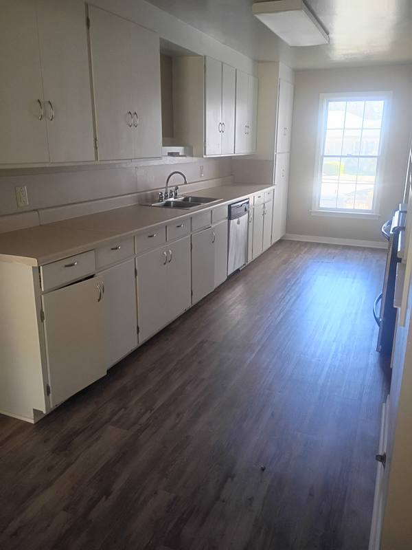 House for rent at 433 N Bowie St, Jasper, TX 75951