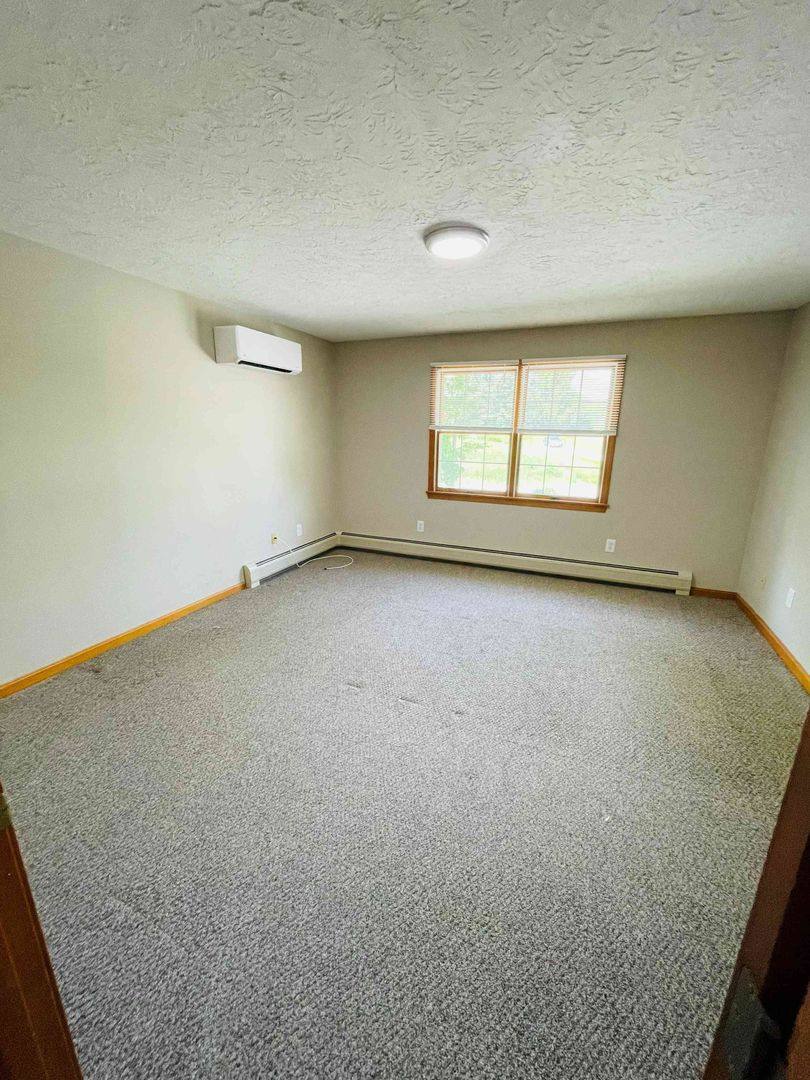 Apartment for rent at 90-92 Elm St, North Brookfield, MA 01535
