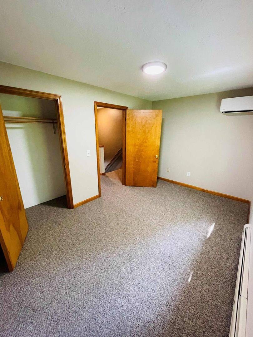 Apartment for rent at 90-92 Elm St, North Brookfield, MA 01535