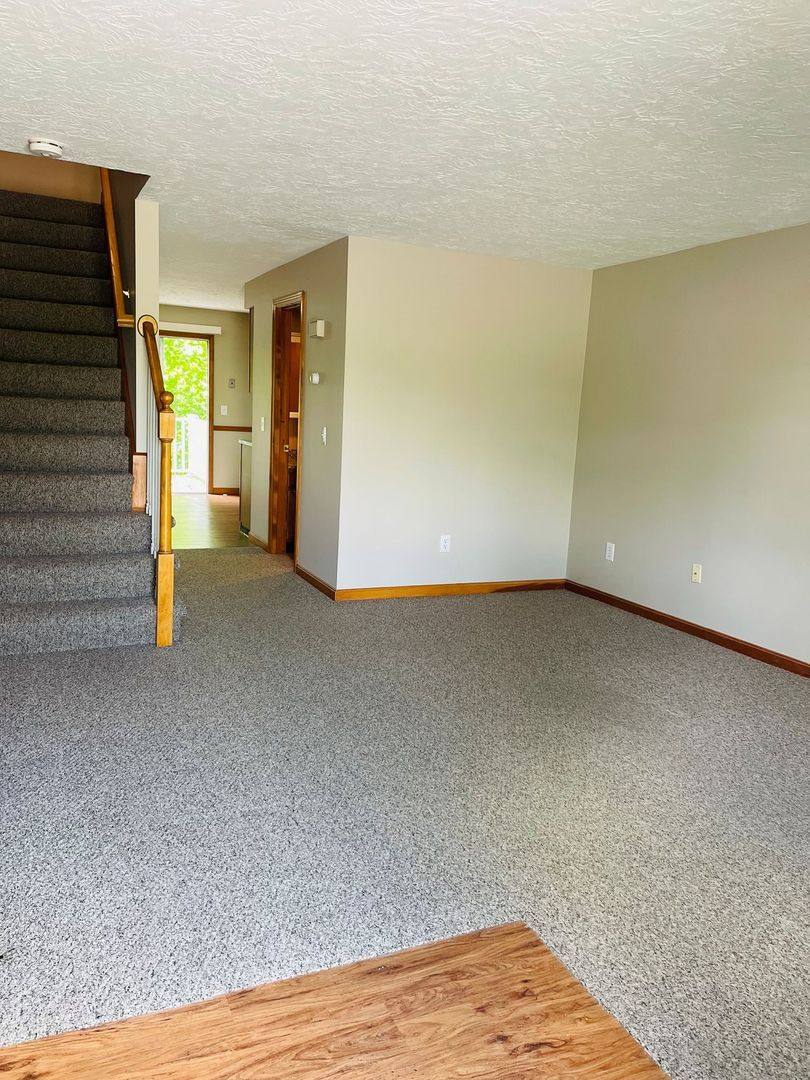 Apartment for rent at 90-92 Elm St, North Brookfield, MA 01535