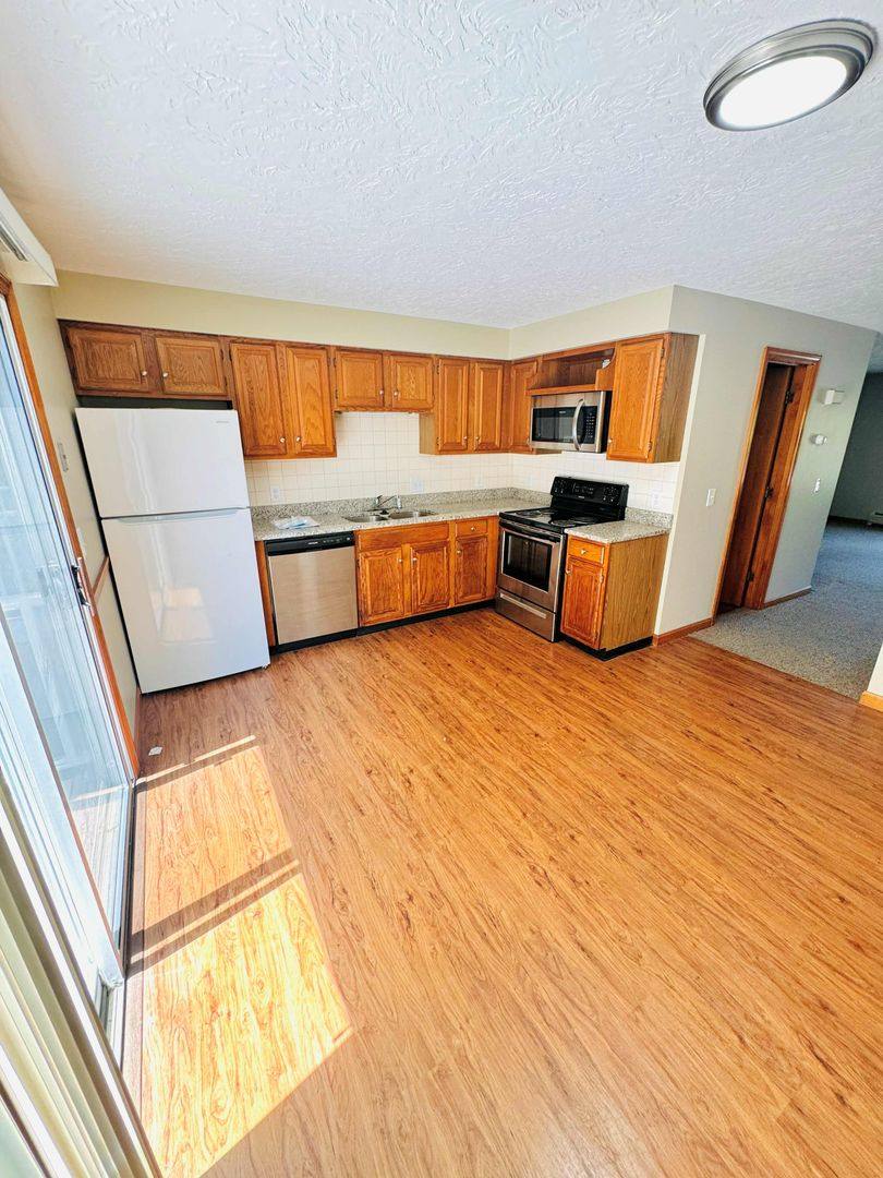 Apartment for rent at 90-92 Elm St, North Brookfield, MA 01535