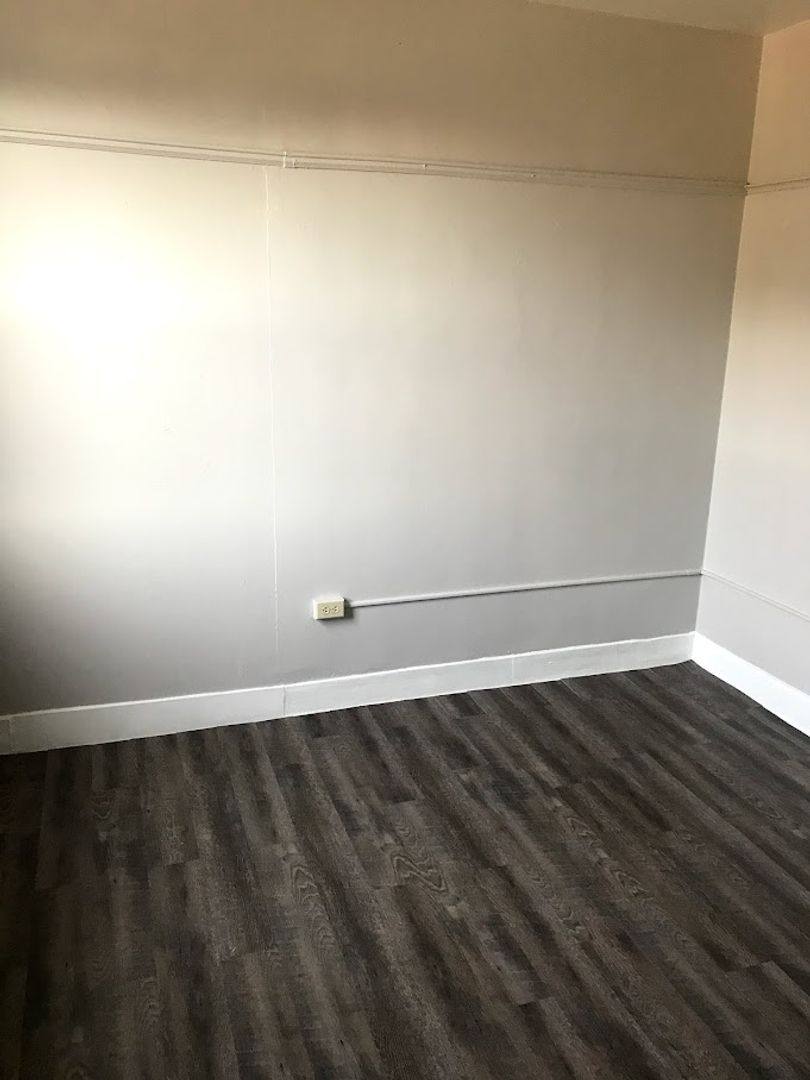 Apartment for rent at 1051-1055 Pennsylvania Ave, Tyrone, PA 16686