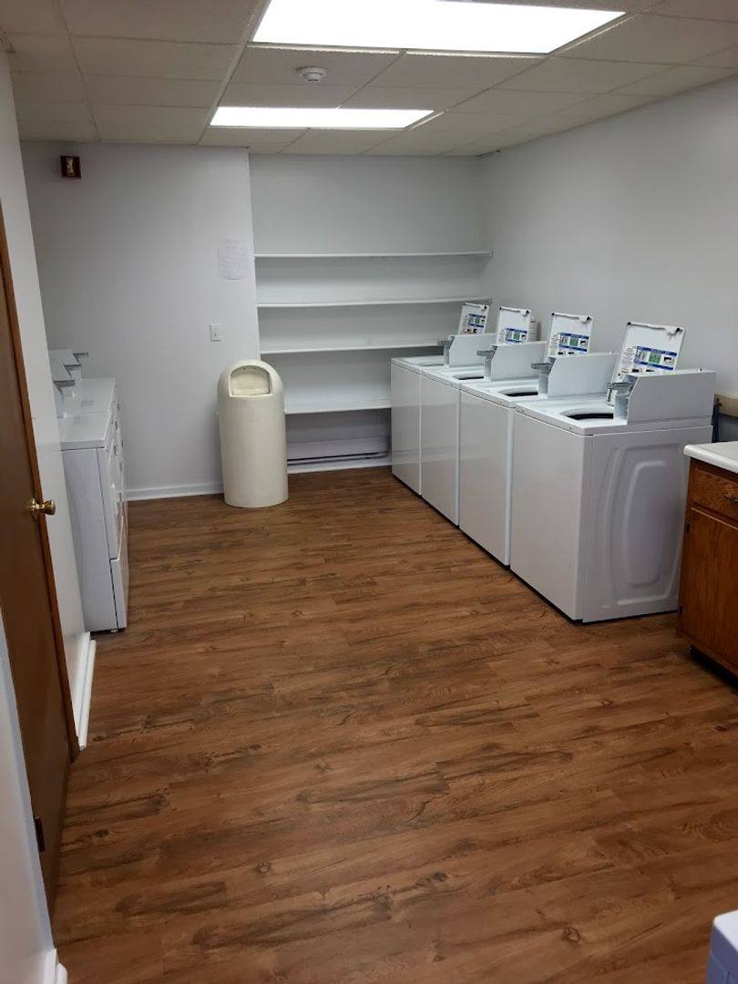 Apartment for rent at 1051-1055 Pennsylvania Ave, Tyrone, PA 16686