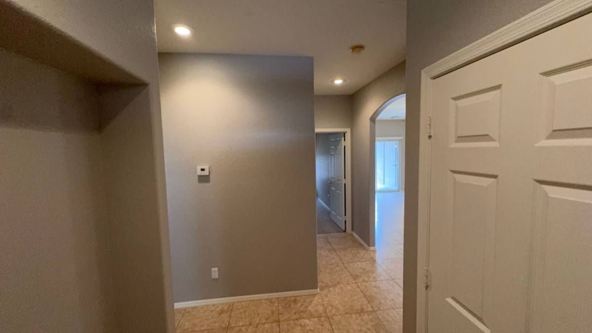 Condo for rent at 2101 S Yellow Wood, Mesa, AZ 85209