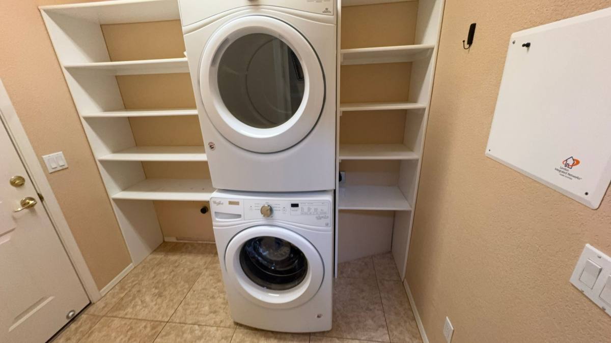 Condo for rent at 2101 S Yellow Wood, Mesa, AZ 85209