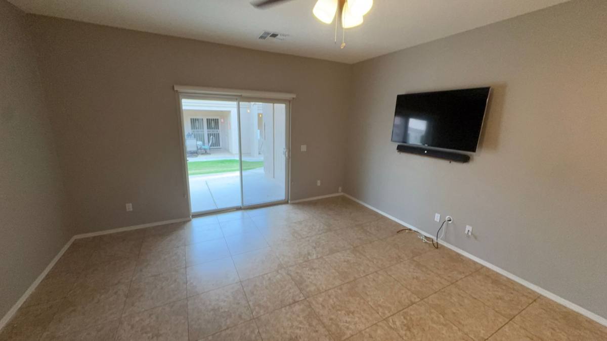 Condo for rent at 2101 S Yellow Wood, Mesa, AZ 85209