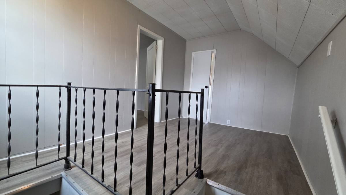 House for rent at 2183 W 81st St, Cleveland, OH 44102
