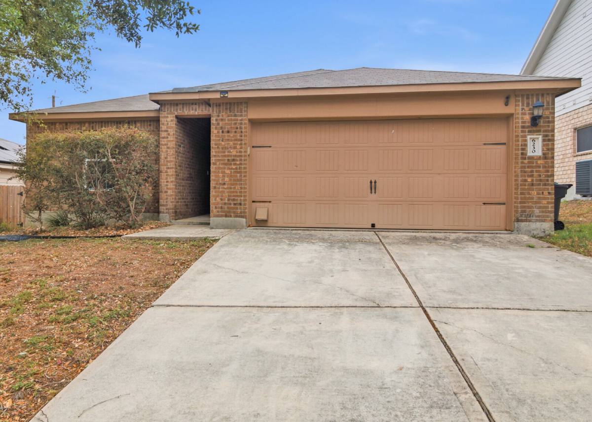 House for rent at 6230 Lake Victoria St, San Antonio, TX 78222
