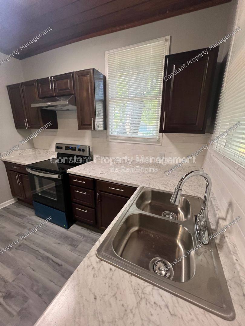 House for rent at 495 Pittman St, Macon, GA 31206