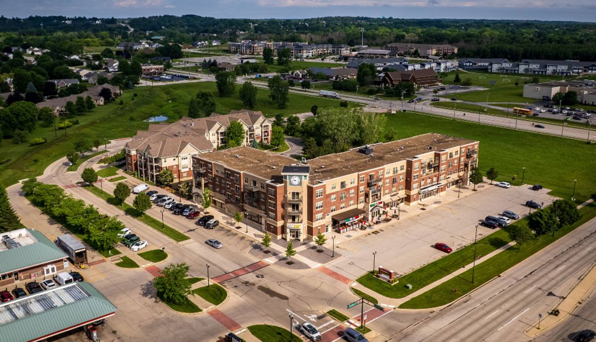 Apartment for rent at Woodfield Village I, 445 Cardinal Lane, Green Bay, WI 54313