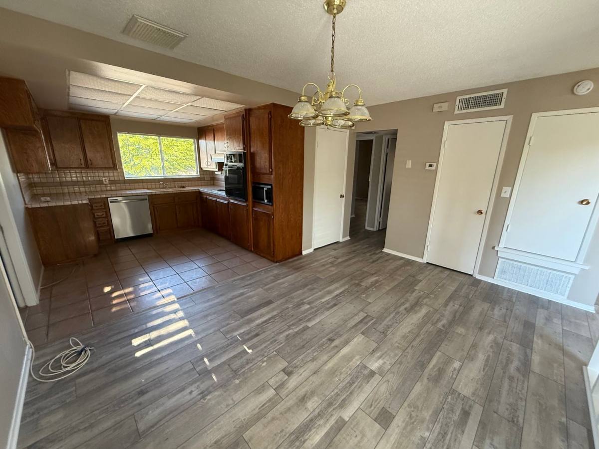 House for rent at 14236 Oxford Place, Victorville, CA 92395