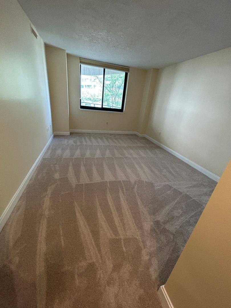 4550 N Park Ave, Chevy Chase, MD 20815 - Condo for Rent - Image 4