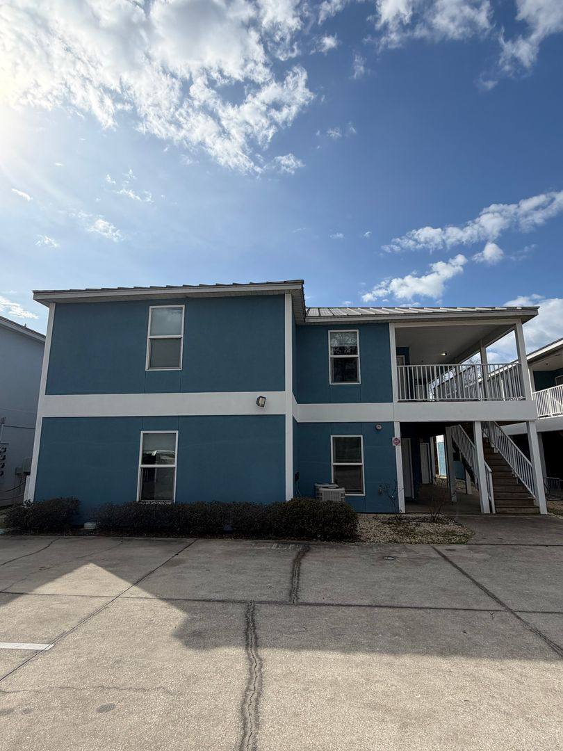 Apartment for rent at 9127 Laird St, Panama City, FL 32408