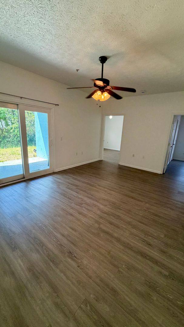Apartment for rent at 9127 Laird St, Panama City, FL 32408