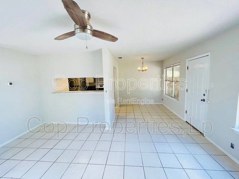 Apartment for rent at 6319 Waddesdon Wood, San Antonio, TX 78233