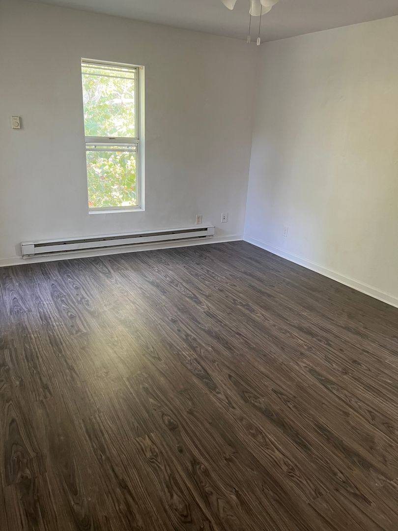 Apartment for rent at 1300 N Granville, Muncie, IN 47303