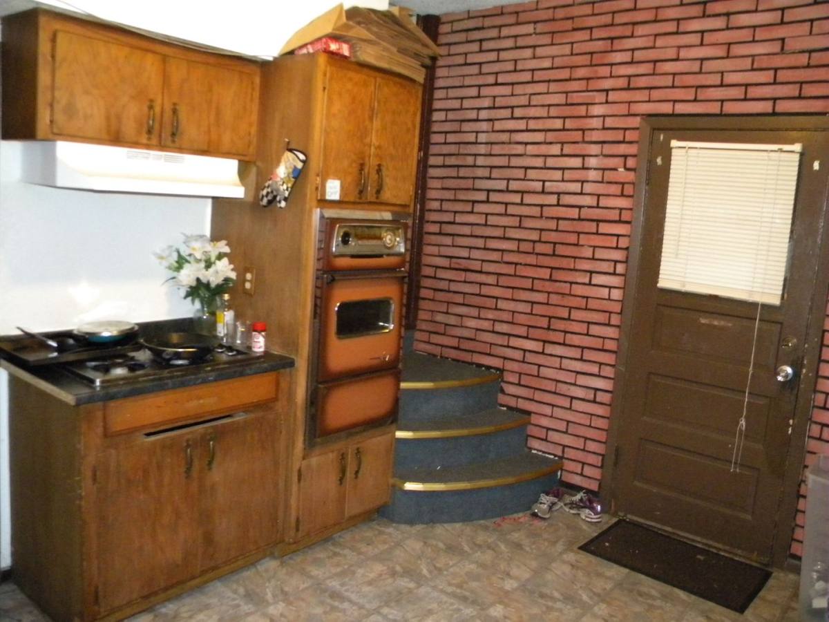 Apartment for rent at 1100 25th Ave SE, Minneapolis, MN 55414
