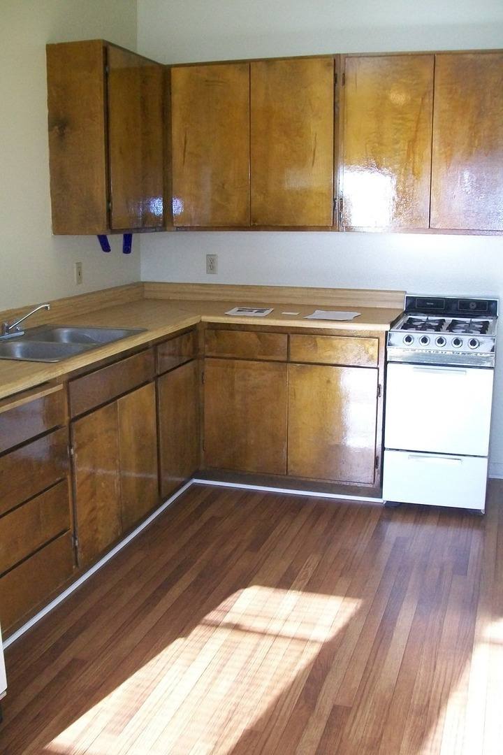 Apartment for rent at 461 W Colorado St, Glendale, CA 91204