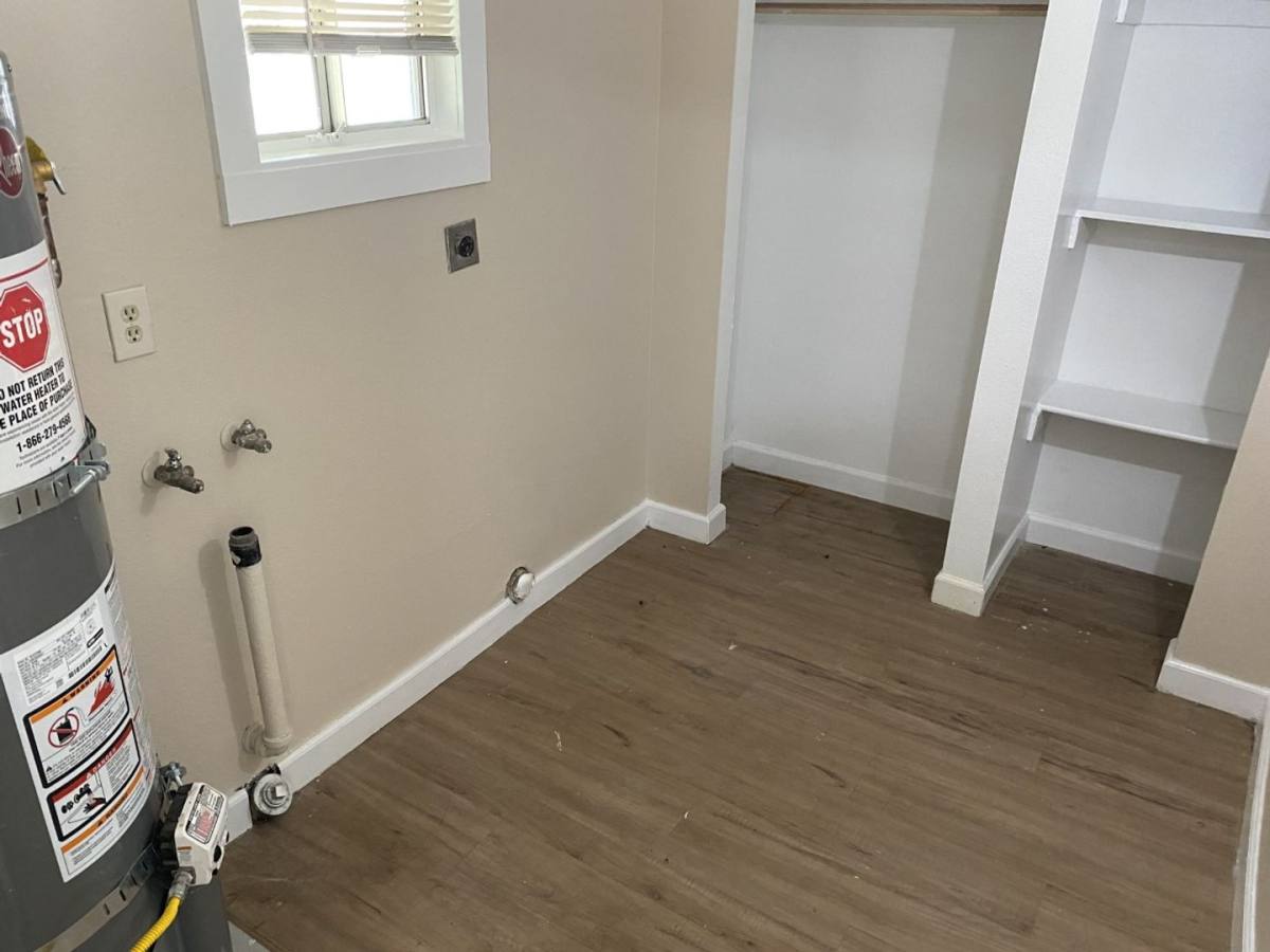 House for rent at 412 Alameda Ave, Chowchilla, CA 93610