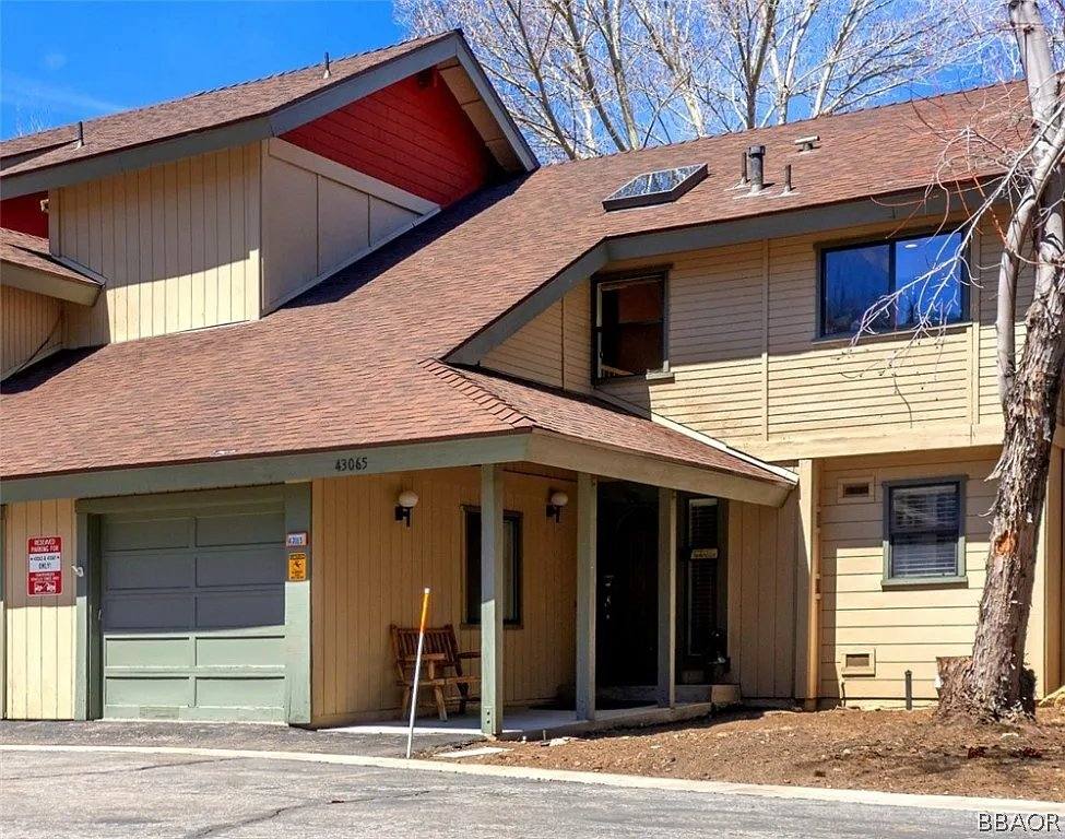 House for rent at 43065 Goldmine Woods Lane, Big Bear Lake, CA 92315