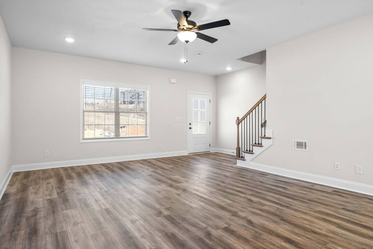 Apartment for rent at 500 Peachers Mill Rd, Clarksville, TN 37042