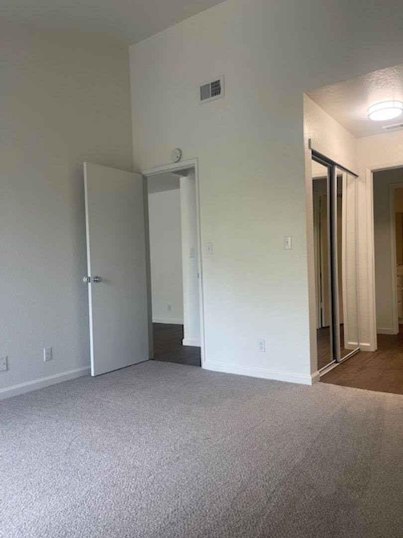 Apartment for rent at 720 Sunrise Ave, Roseville, CA 95661