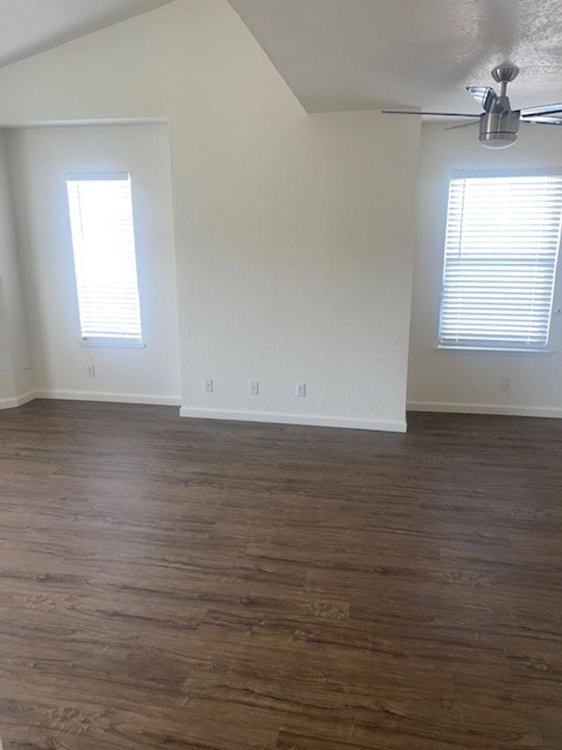 Apartment for rent at 720 Sunrise Ave, Roseville, CA 95661