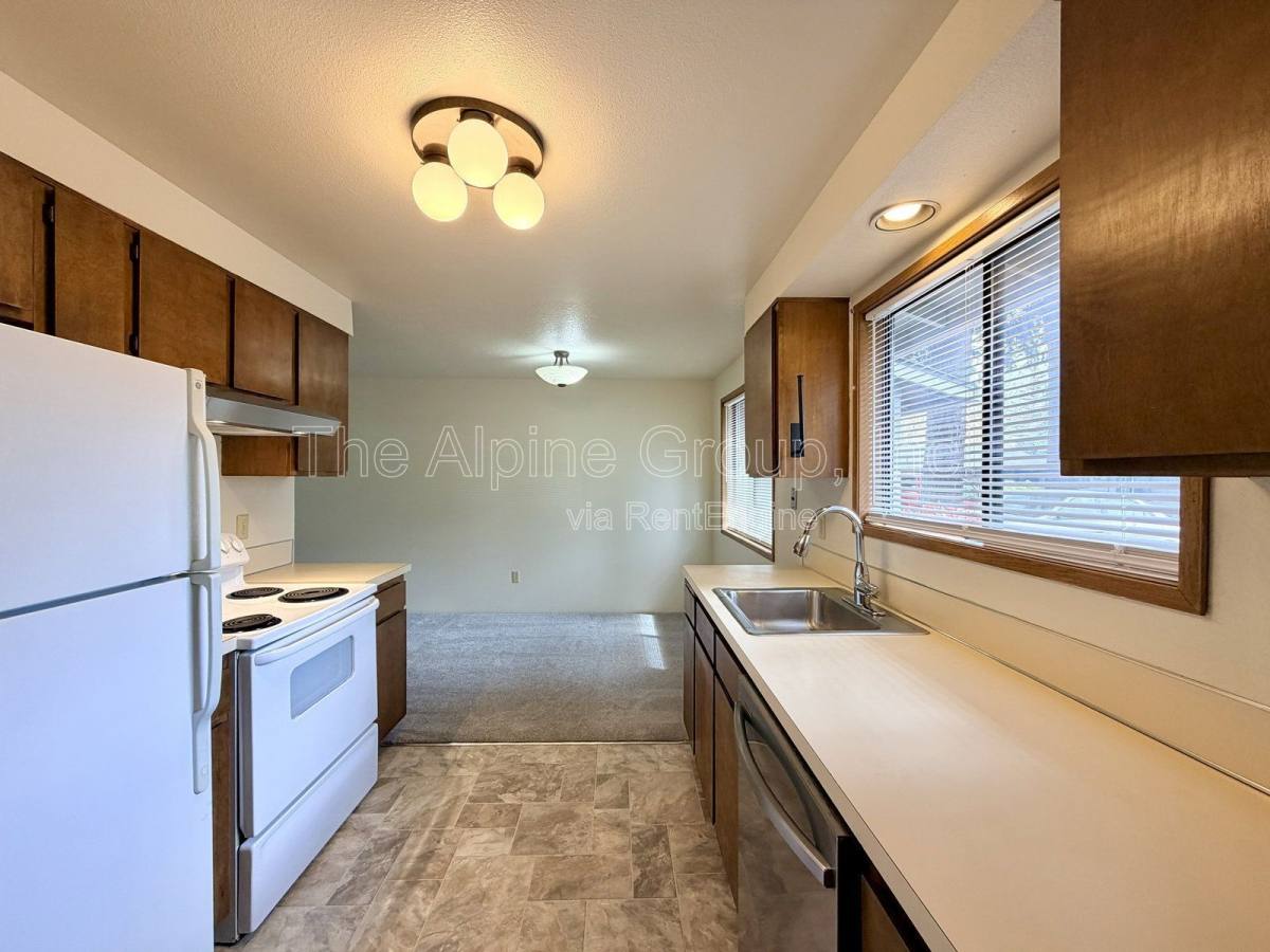 Apartment for rent at 240 NE 143rd Ave, Portland, OR 97230