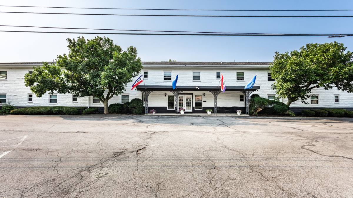 Apartment for rent at 505 W Smith Valley Rd, Greenwood, IN 46142