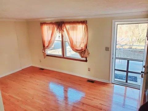 House for rent at 7 Helena Lane, Shipman, VA 22971