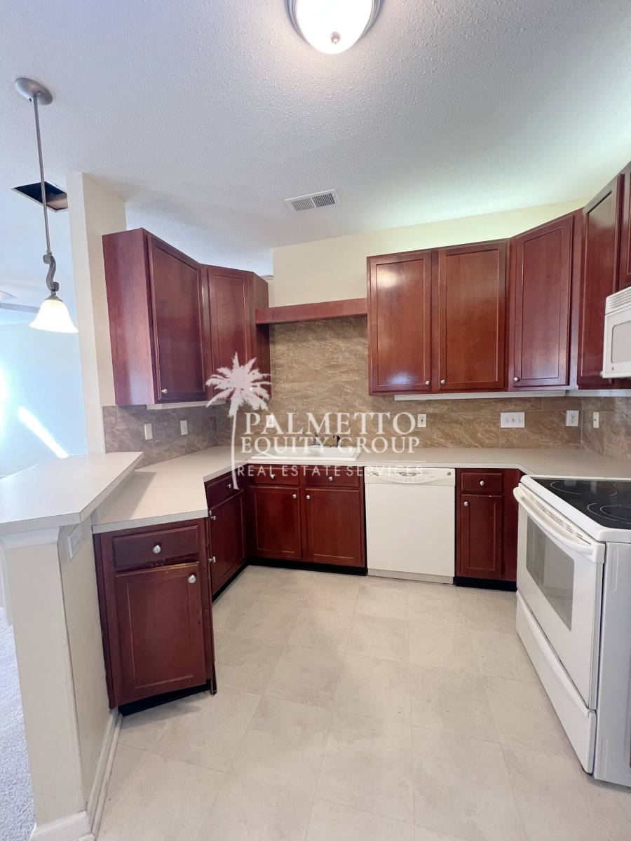 Condo for rent at 3001 Greystone Point #F, Greensboro, NC 27410