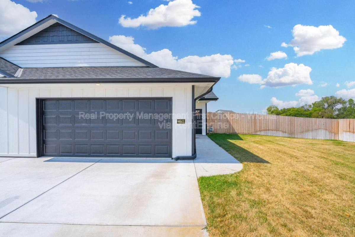 Apartment for rent at 3426 W Angel St, Wichita, KS 67217