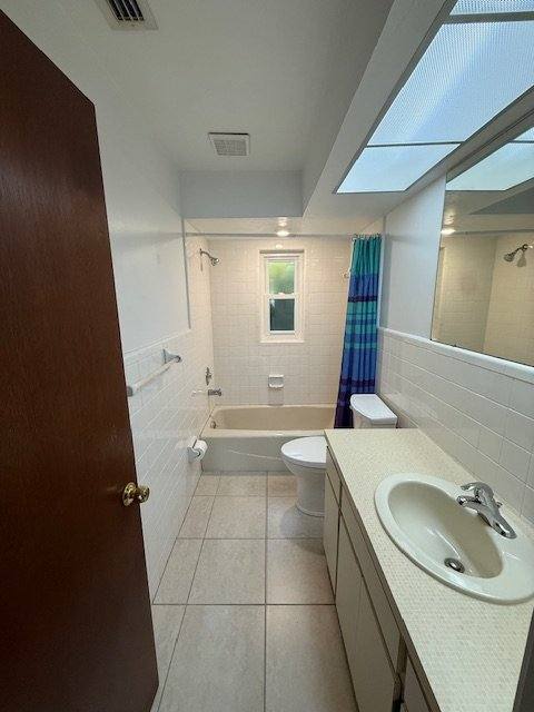 Apartment for rent at 10022 8th St N, Naples, FL 34108