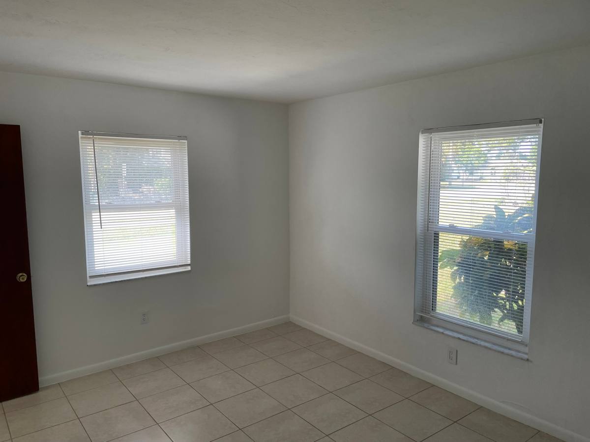 Apartment for rent at 10022 8th St N, Naples, FL 34108