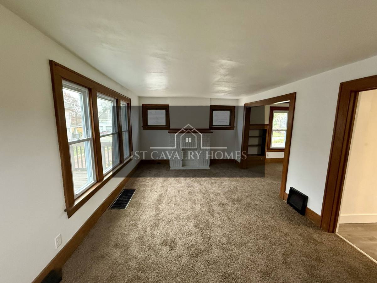 House for rent at 846 Lee Dr, Akron, OH 44305