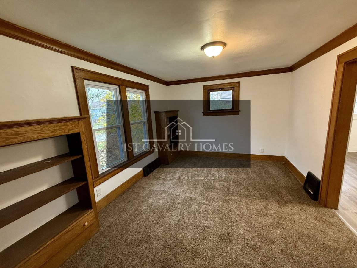 House for rent at 846 Lee Dr, Akron, OH 44305