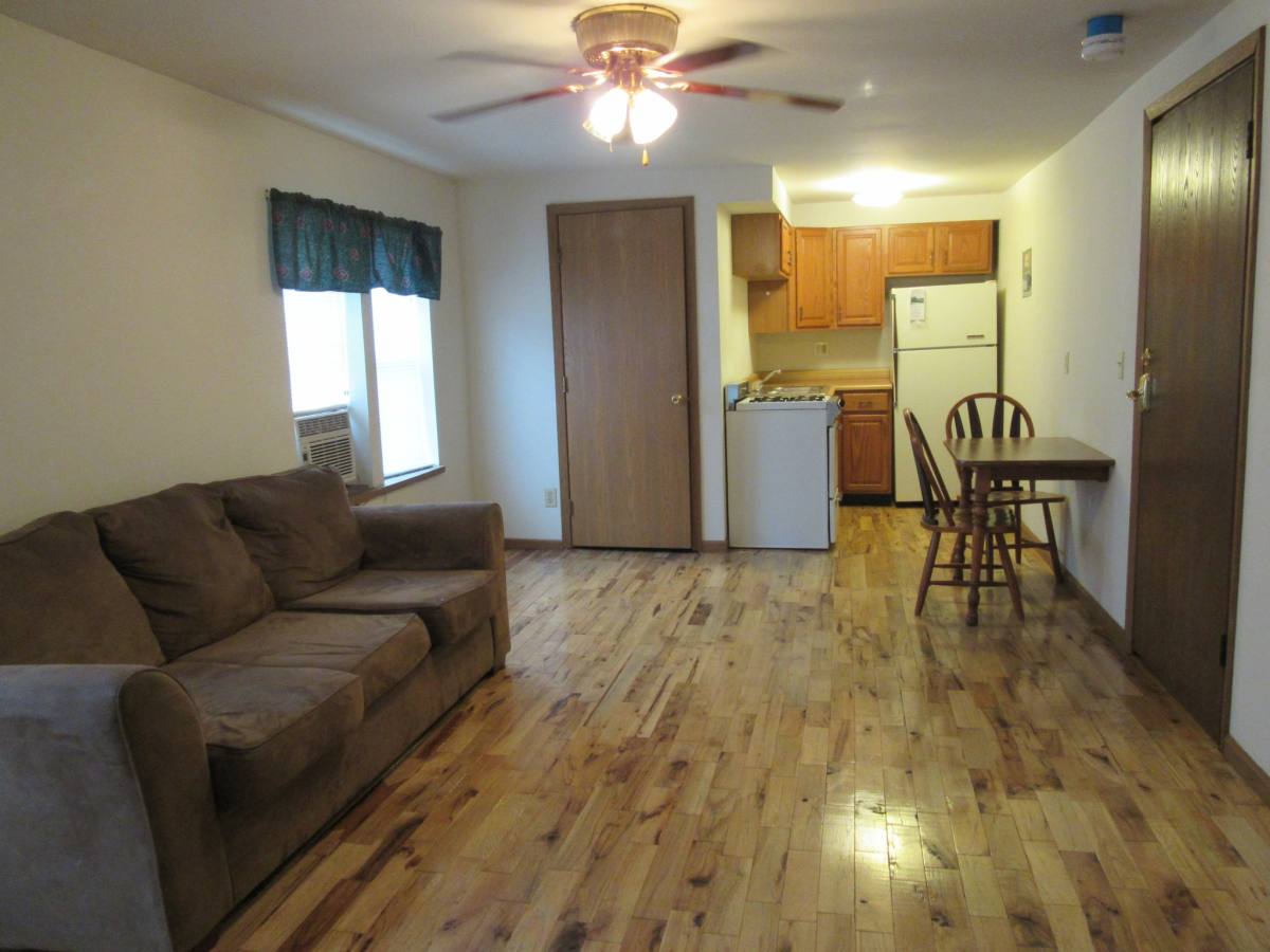 Apartment for rent at 4535 1 2 Piedmont Rd #4535 A, Huntington, WV 25701