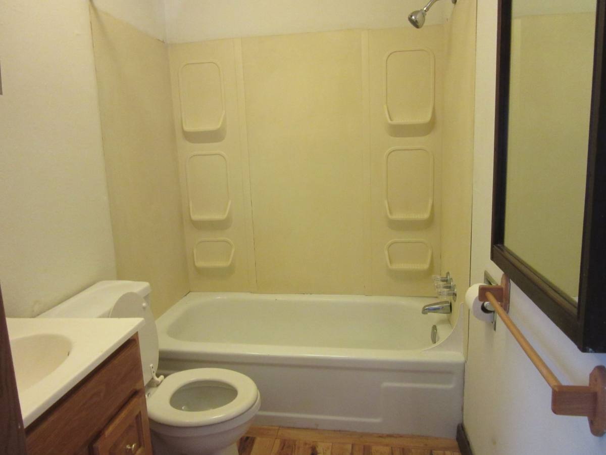 Apartment for rent at 4535 1 2 Piedmont Rd #4535 A, Huntington, WV 25701