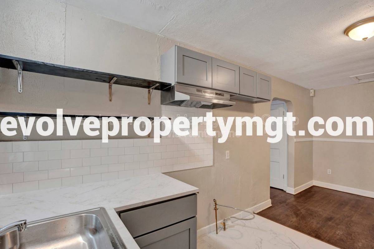 Apartment for rent at 4089 Tutwiler Ave, Memphis, TN 38122