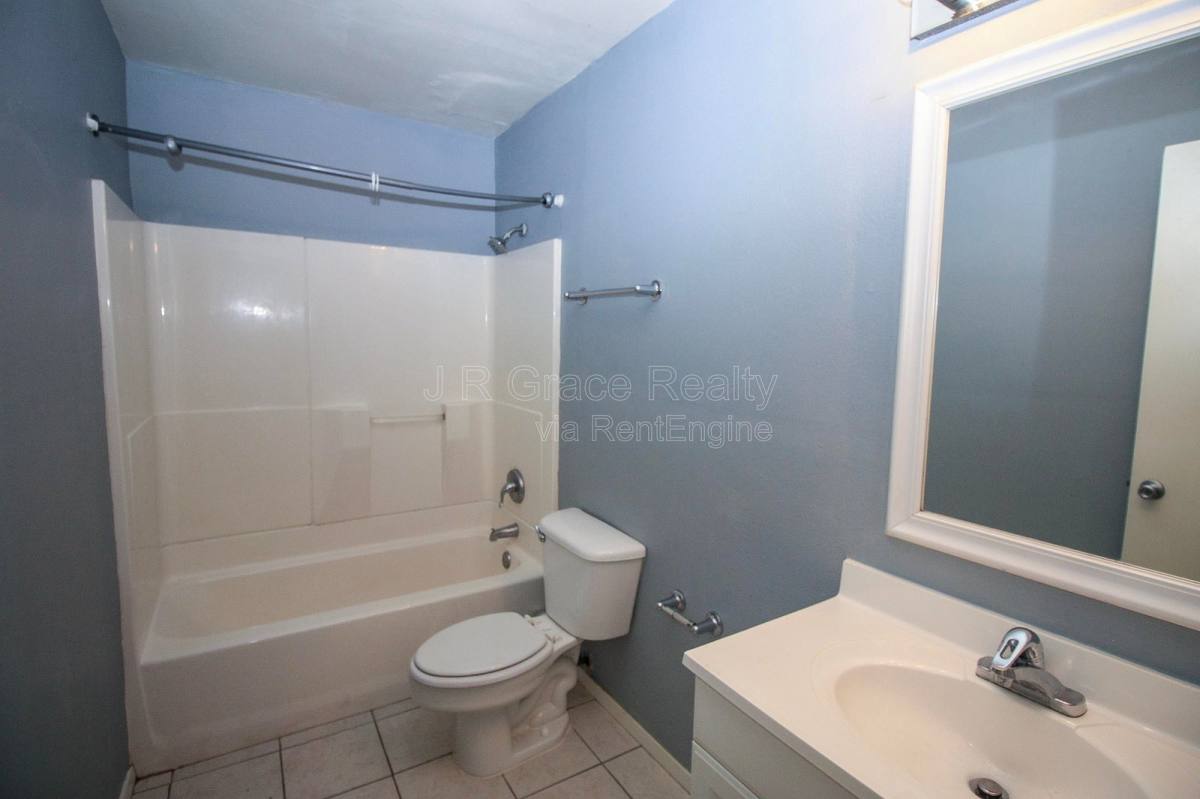 Condo for rent at 1500 Lake Shore Dr #201, Waco, TX 76708